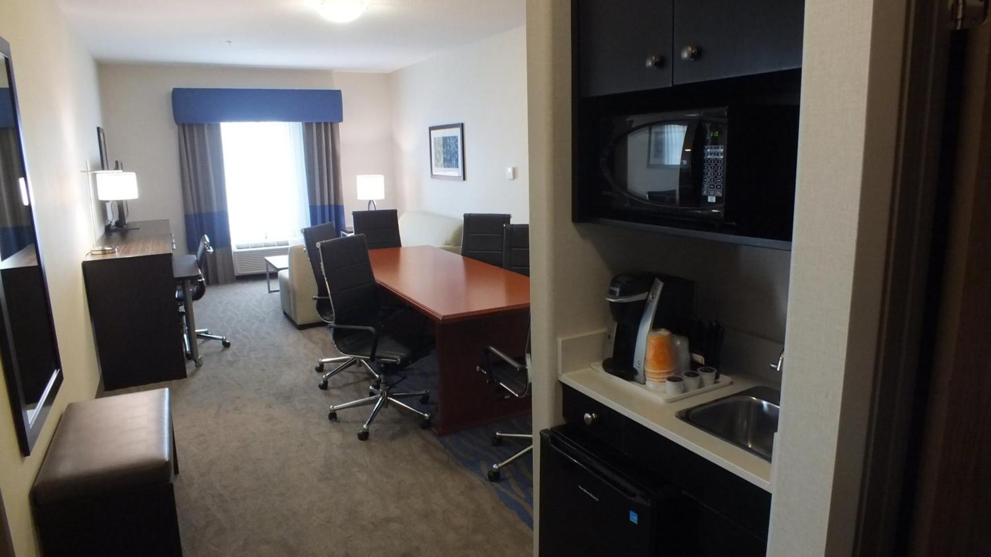 Holiday Inn Hotel & Suites Regina By Ihg Exterior foto